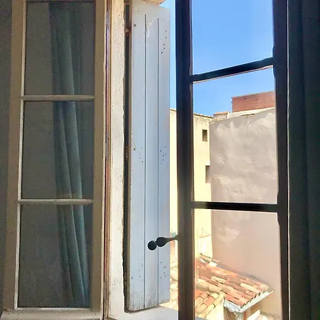 Cosy Et Calme - Centre Historique דירה